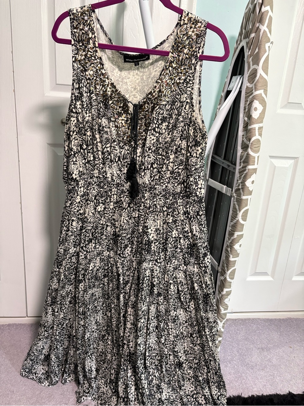 Mlle Gabrielle Black & White Floral Maxi Dress Size 2x